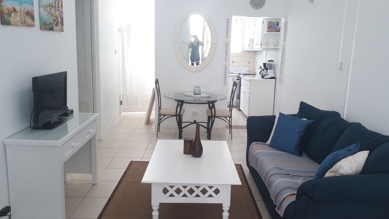 Photo of Livingroom in Oistins