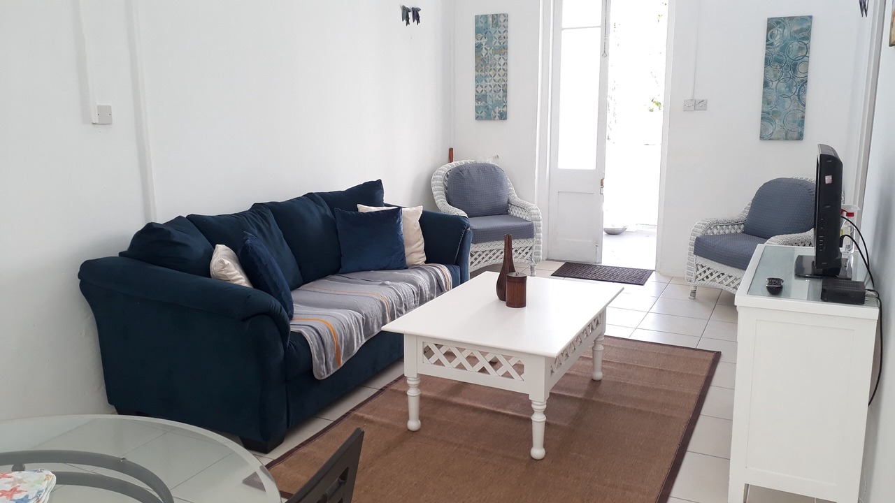 Photo of Livingroom in Oistins