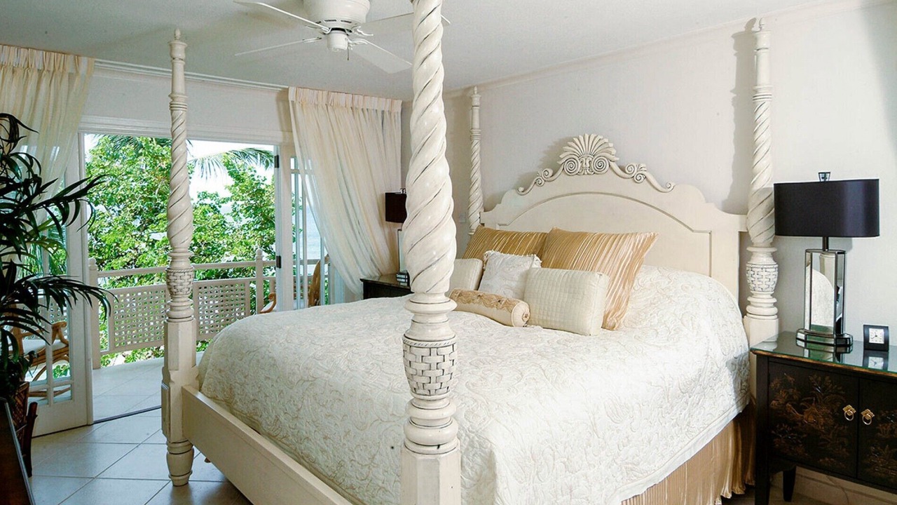 Photo of Bedroom in Reeds Bay