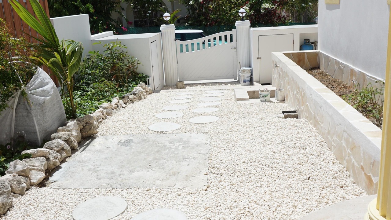Photo of Outdoor in Inch Marlowe