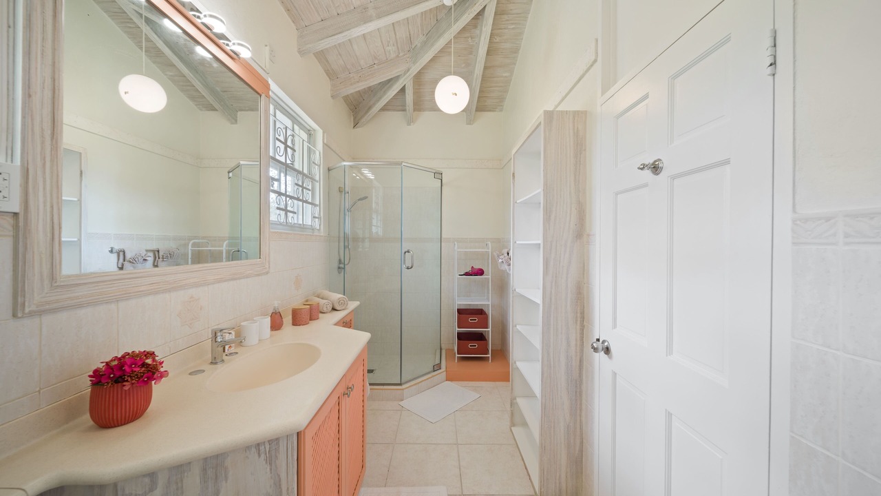 Photo of Bathroom in Frere Pilgrim