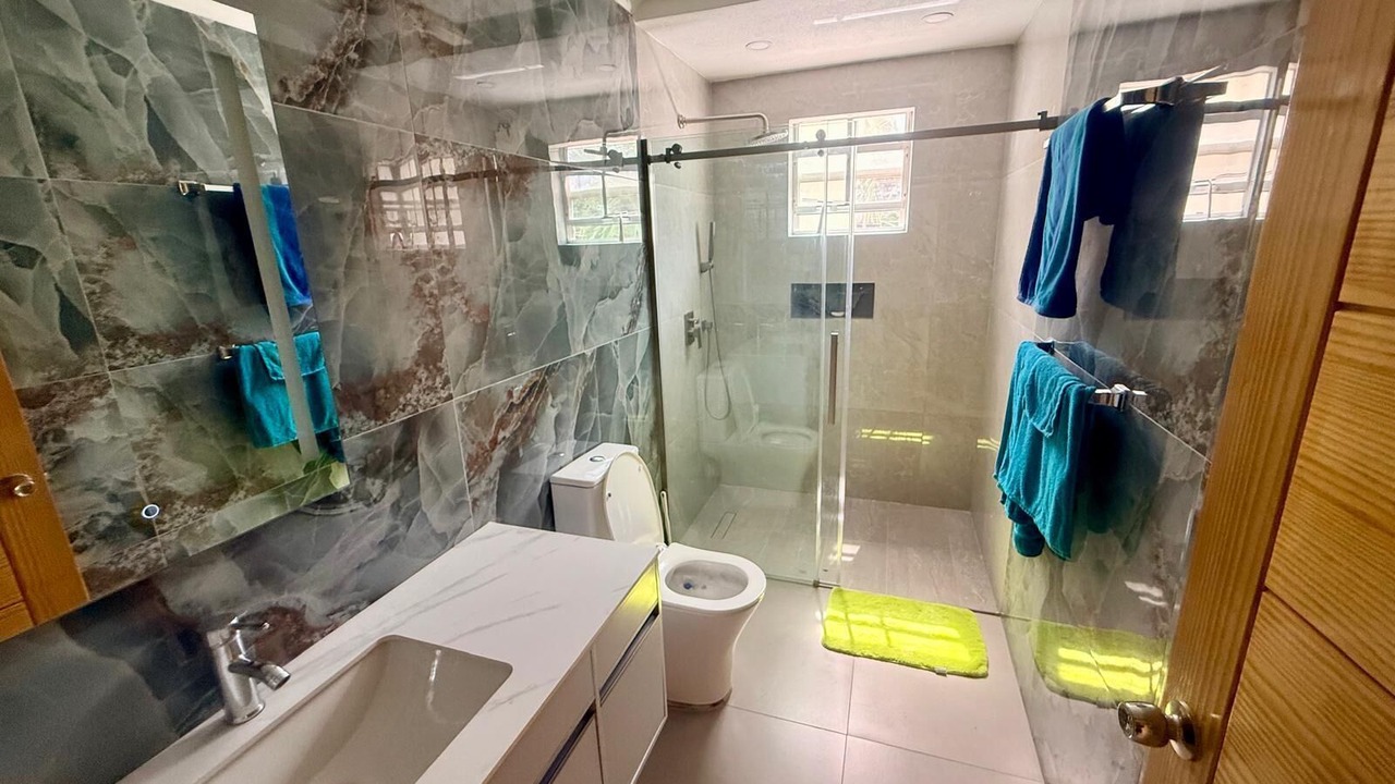 Photo of Bathroom in Thombury Hill