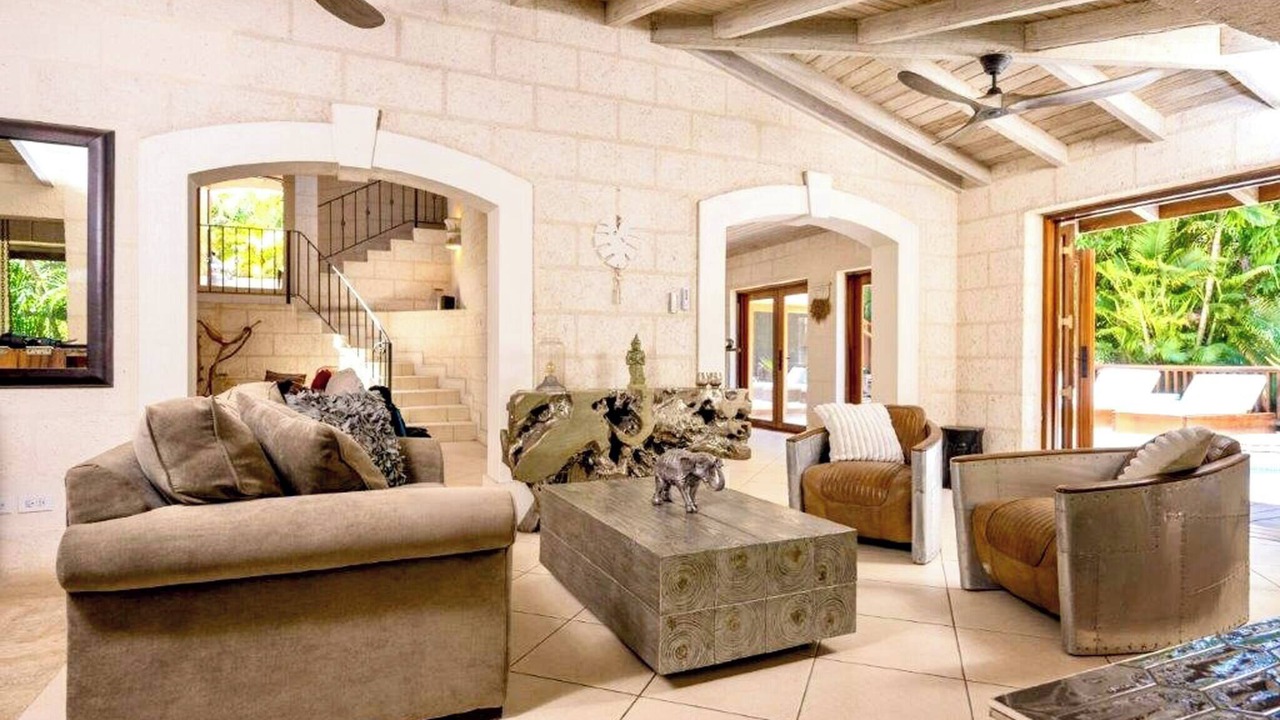 Photo of Livingroom in Mount Standfast