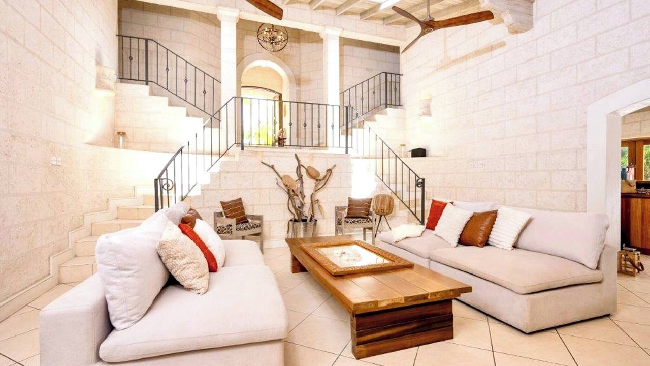 Photo of Livingroom in Mount Standfast