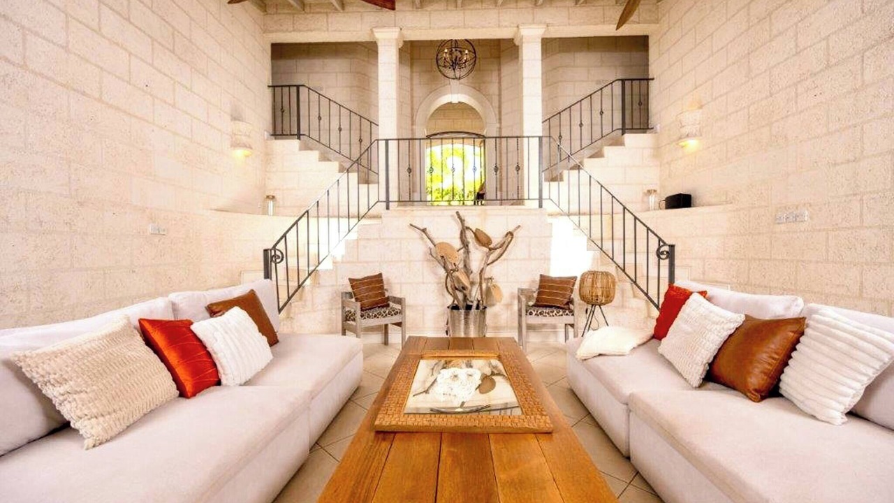 Photo of Livingroom in Mount Standfast