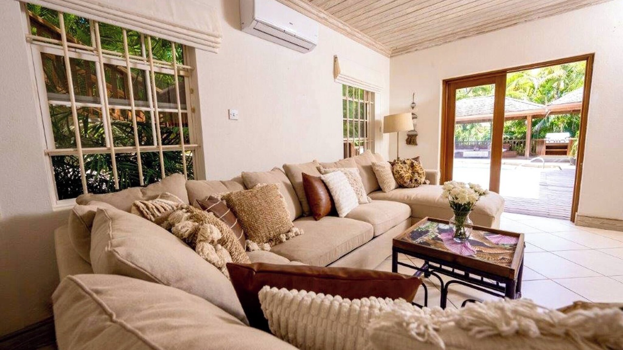 Photo of Livingroom in Mount Standfast