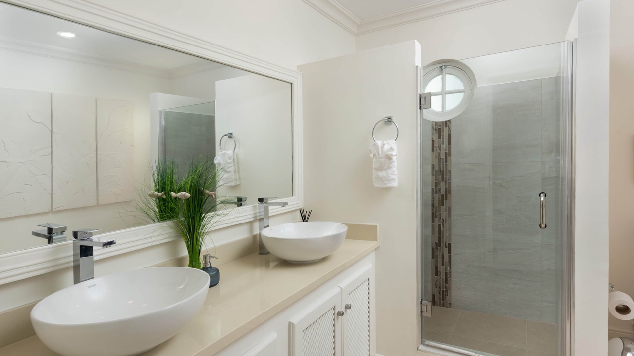 Photo of Bathroom in Merlin Bay