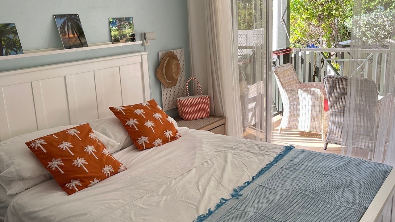 Photo of Bedroom in Holetown