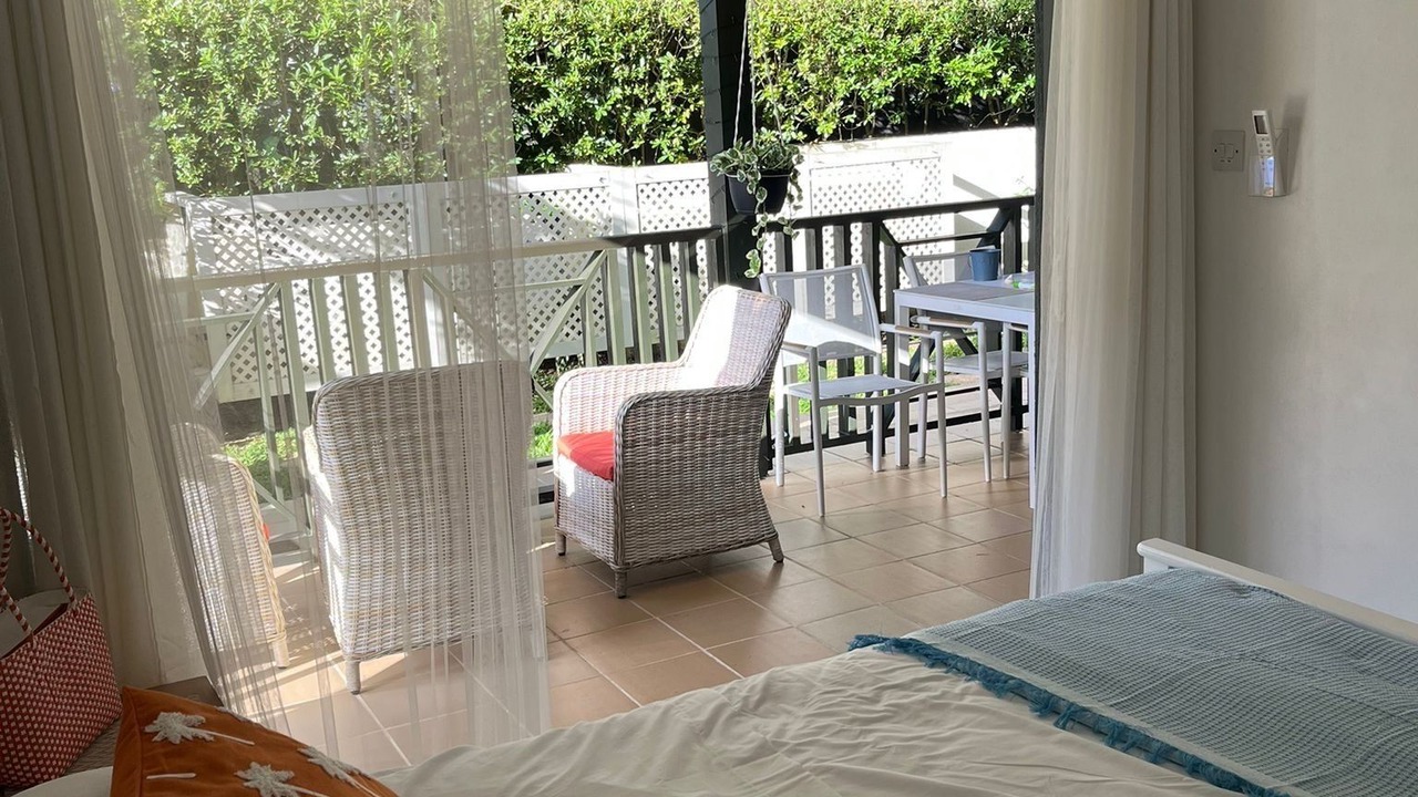 Photo of Bedroom in Holetown