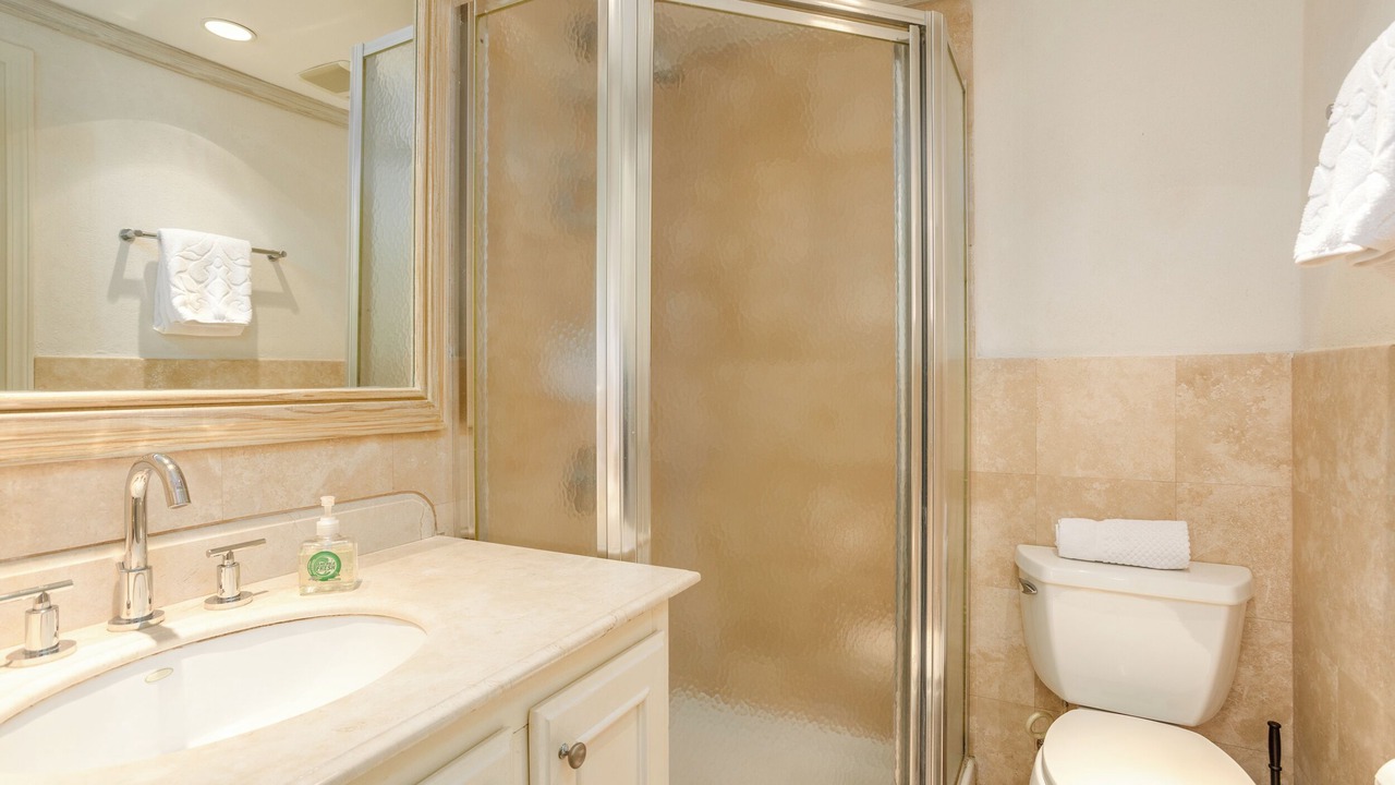 Photo of Bathroom in Oistins