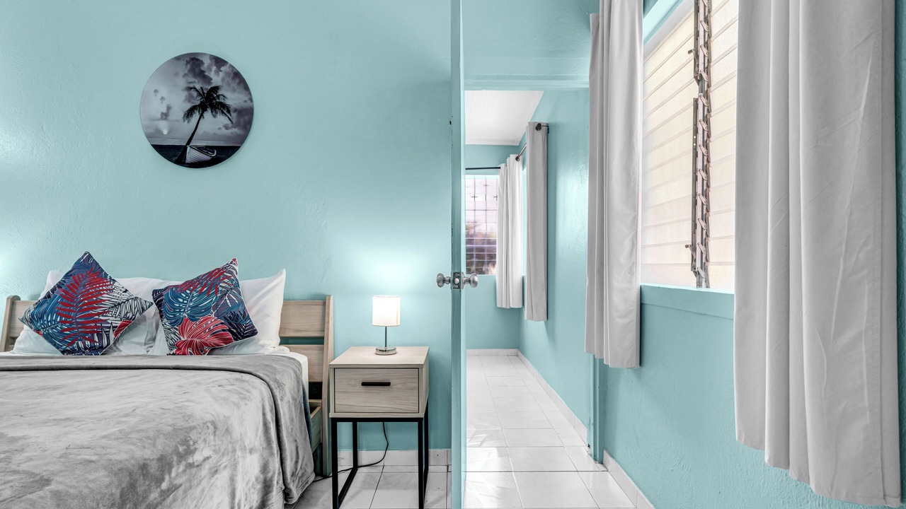 Photo of Bedroom in Halcyon Heights
