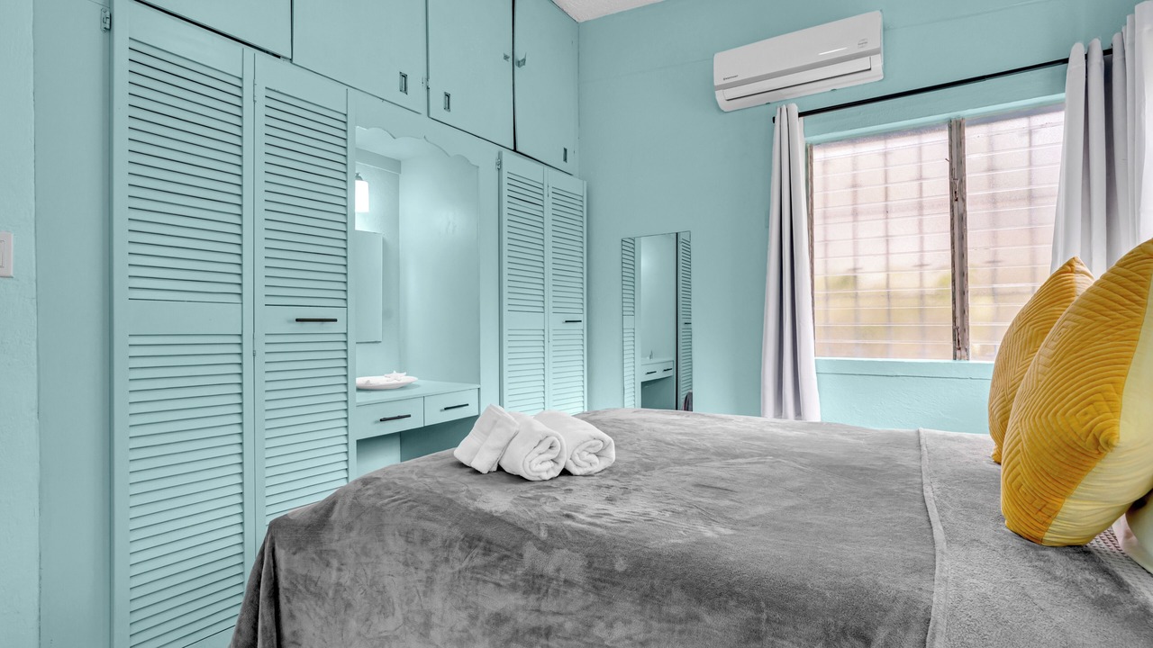 Photo of Bedroom in Halcyon Heights