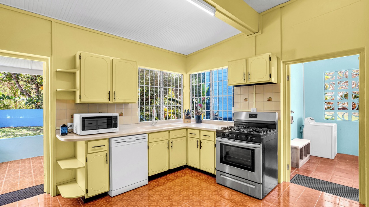Photo of Kitchen in Halcyon Heights
