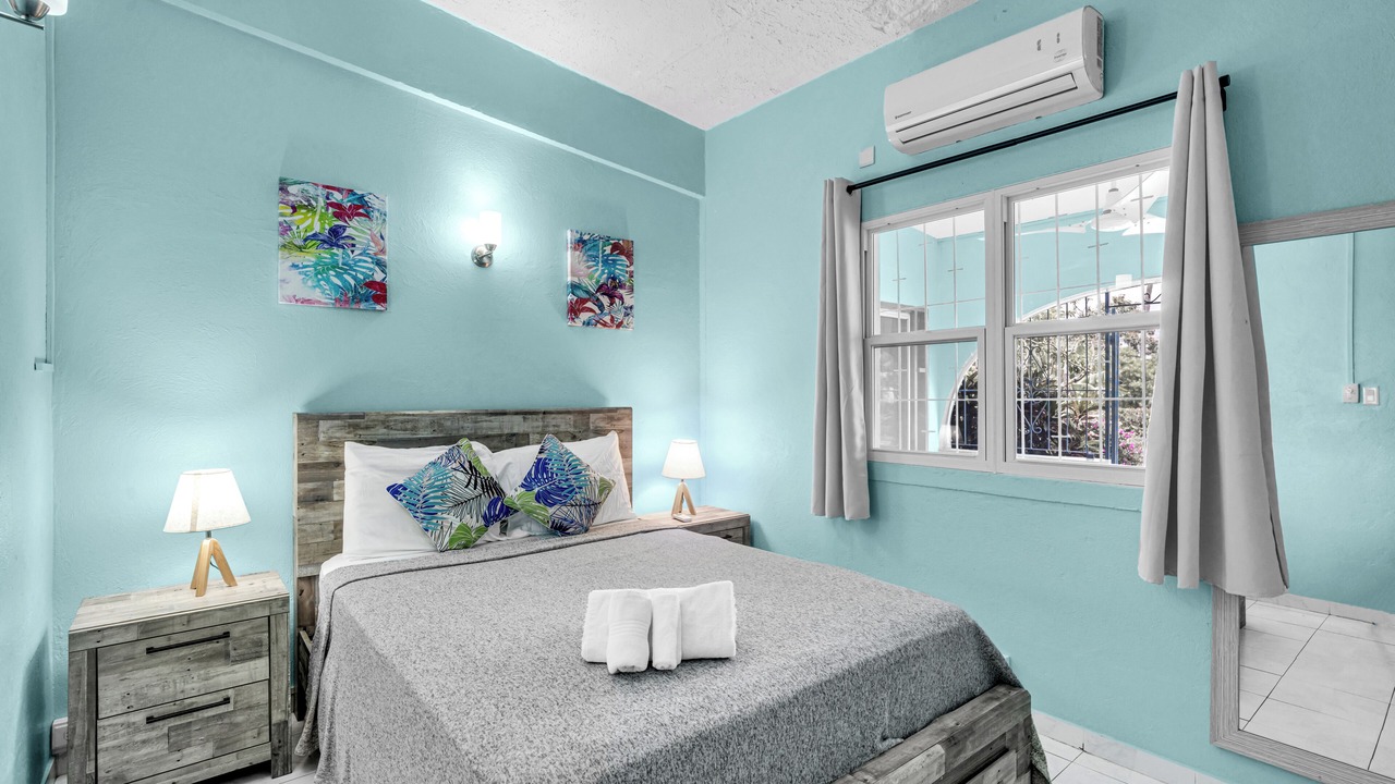 Photo of Bedroom in Halcyon Heights