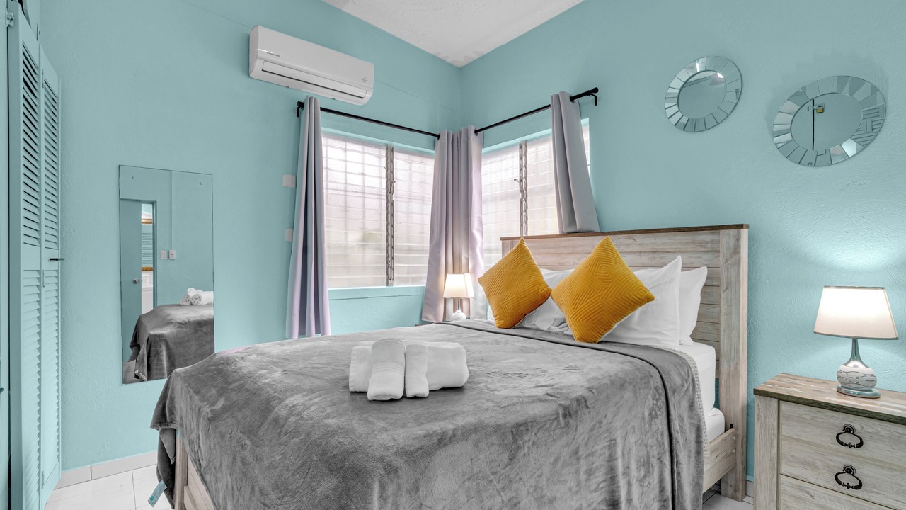 Photo of Bedroom in Halcyon Heights