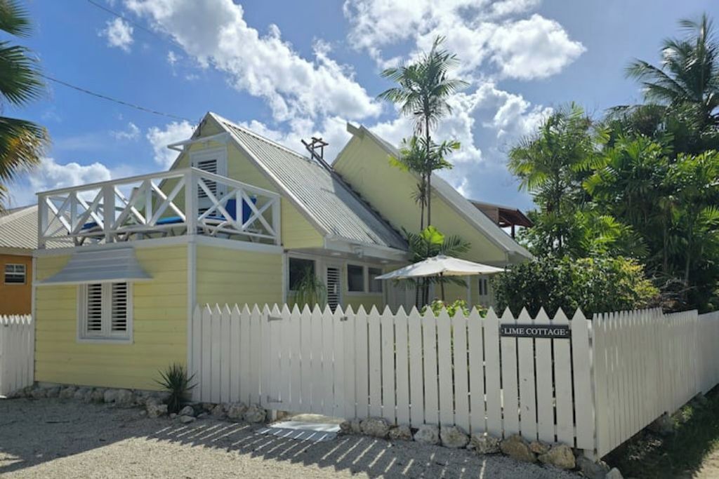 Photo of Outdoor in Paynes Bay