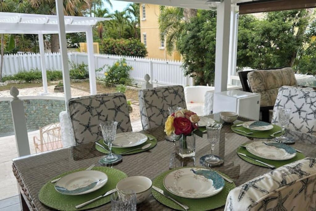 Photo of Outdoor in Paynes Bay
