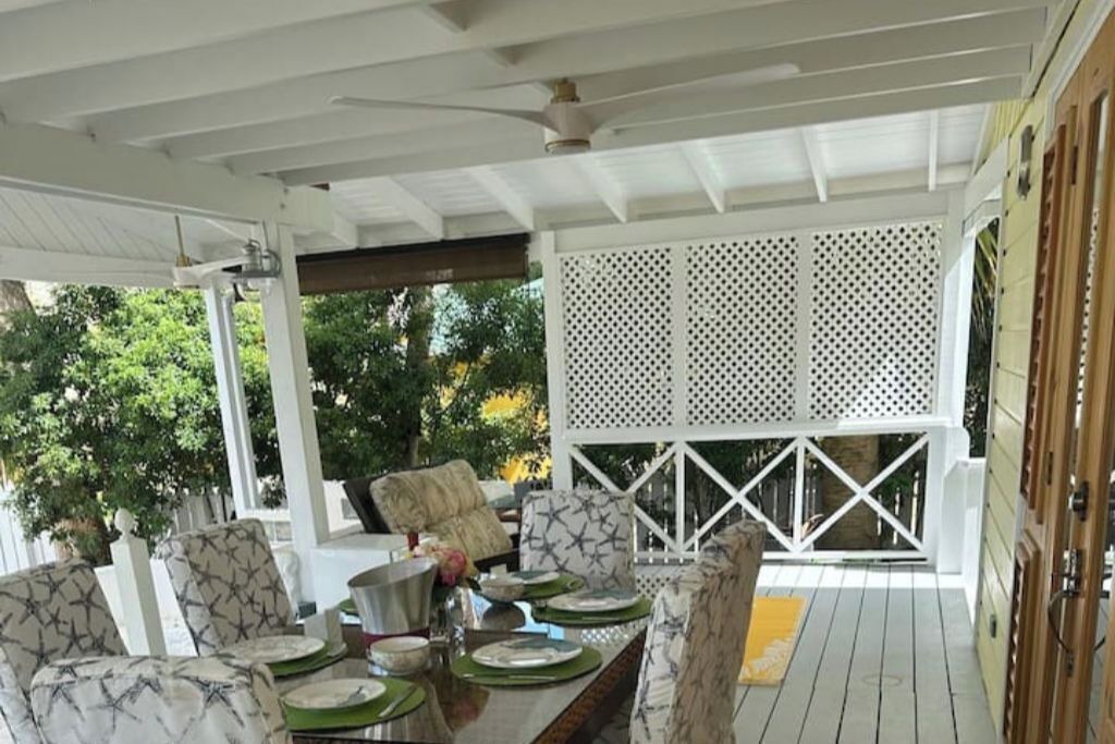 Photo of Outdoor in Paynes Bay