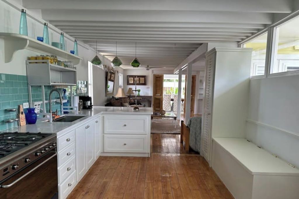Photo of Kitchen in Paynes Bay
