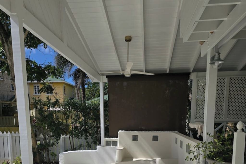 Photo of Outdoor in Paynes Bay