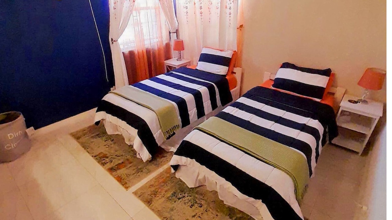 Photo of Bedroom in Husbands