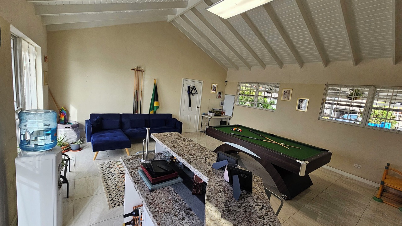 Photo of Bedroom in Husbands