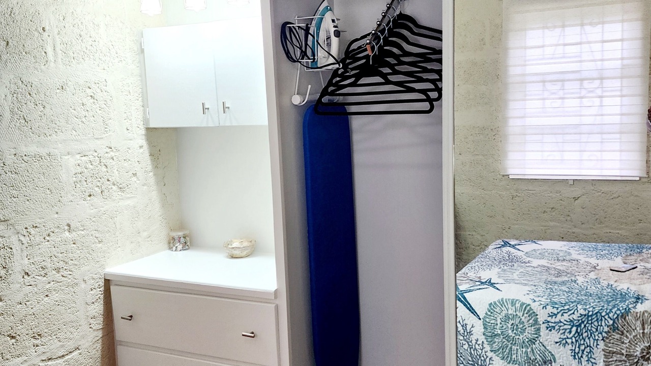Photo of Bedroom in Oistins