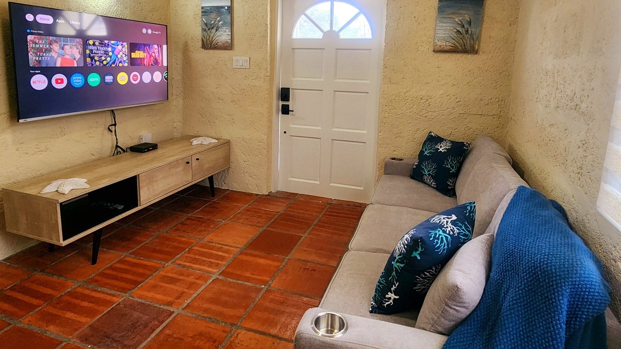Photo of Livingroom in Oistins