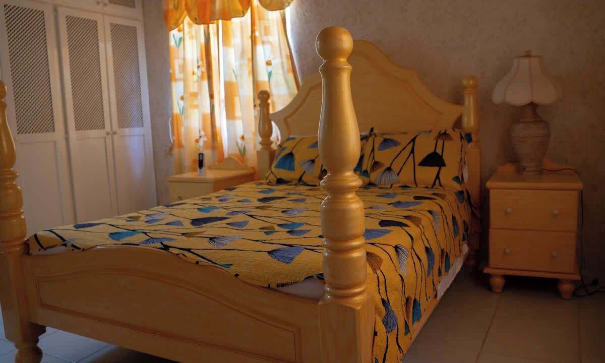 Photo of Bedroom in Paynes Bay