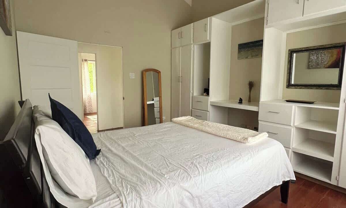 Photo of Bedroom in West Coast