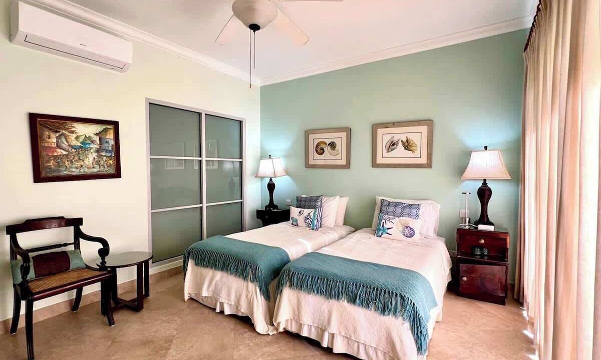 Photo of Bedroom in Callendar