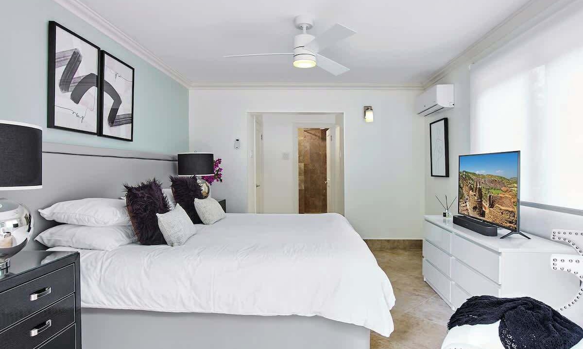 Photo of Bedroom in Gibbs Bay