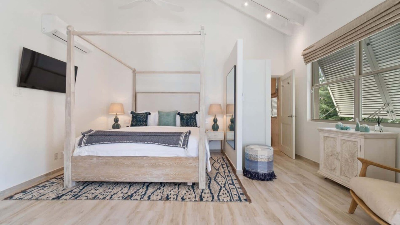 Photo of Bedroom in Gibbs Bay