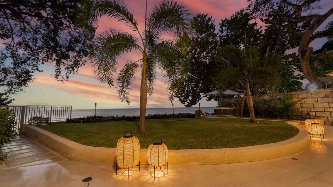 Photo of Patio Balcony in Gibbs Bay