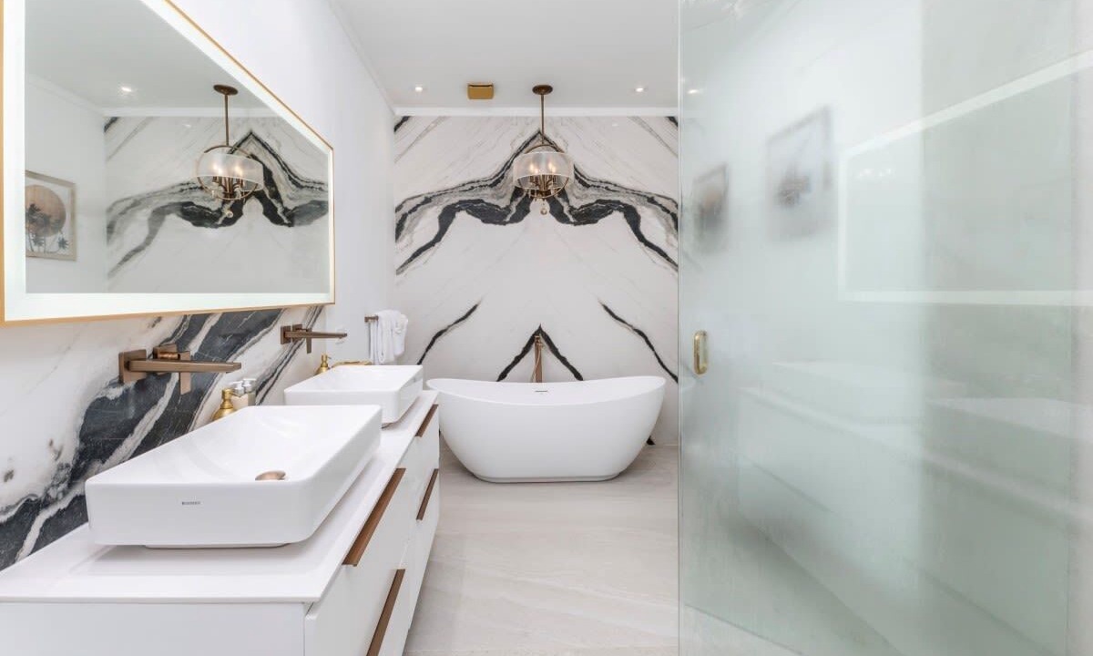 Photo of Bathroom in Reeds Bay