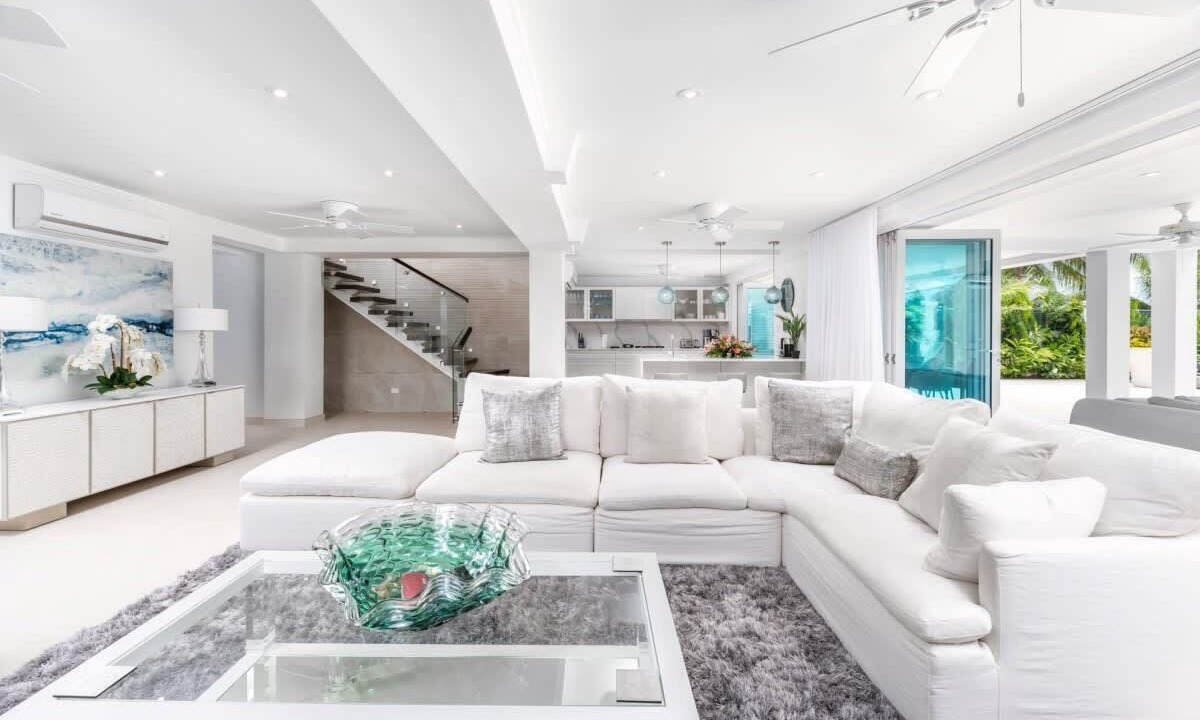 Photo of Livingroom in Reeds Bay