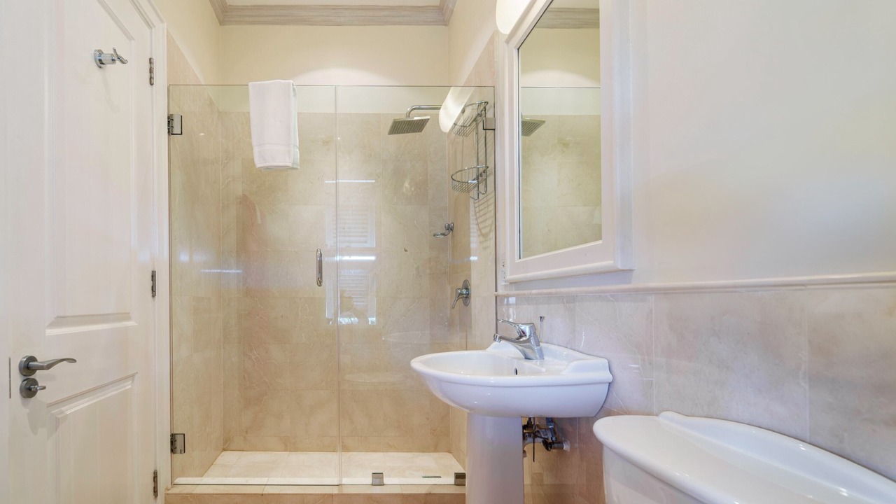Photo of Bathroom in Mount Standfast