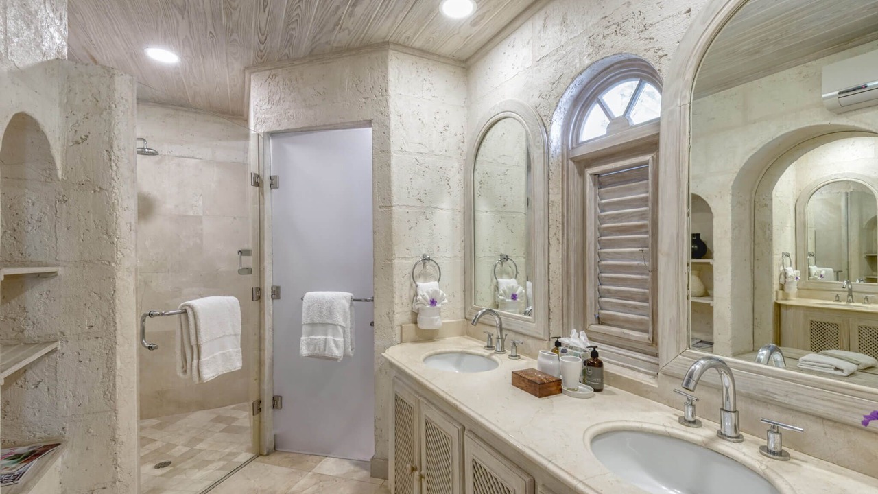 Photo of Bathroom in Sandy Lane