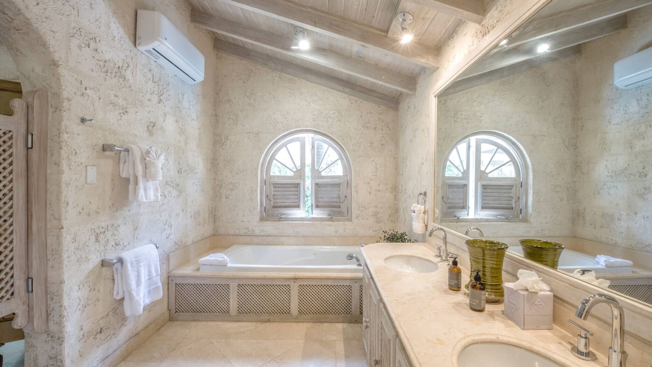 Photo of Bathroom in Sandy Lane
