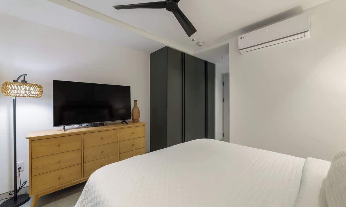 Photo of Bedroom in Spring Garden