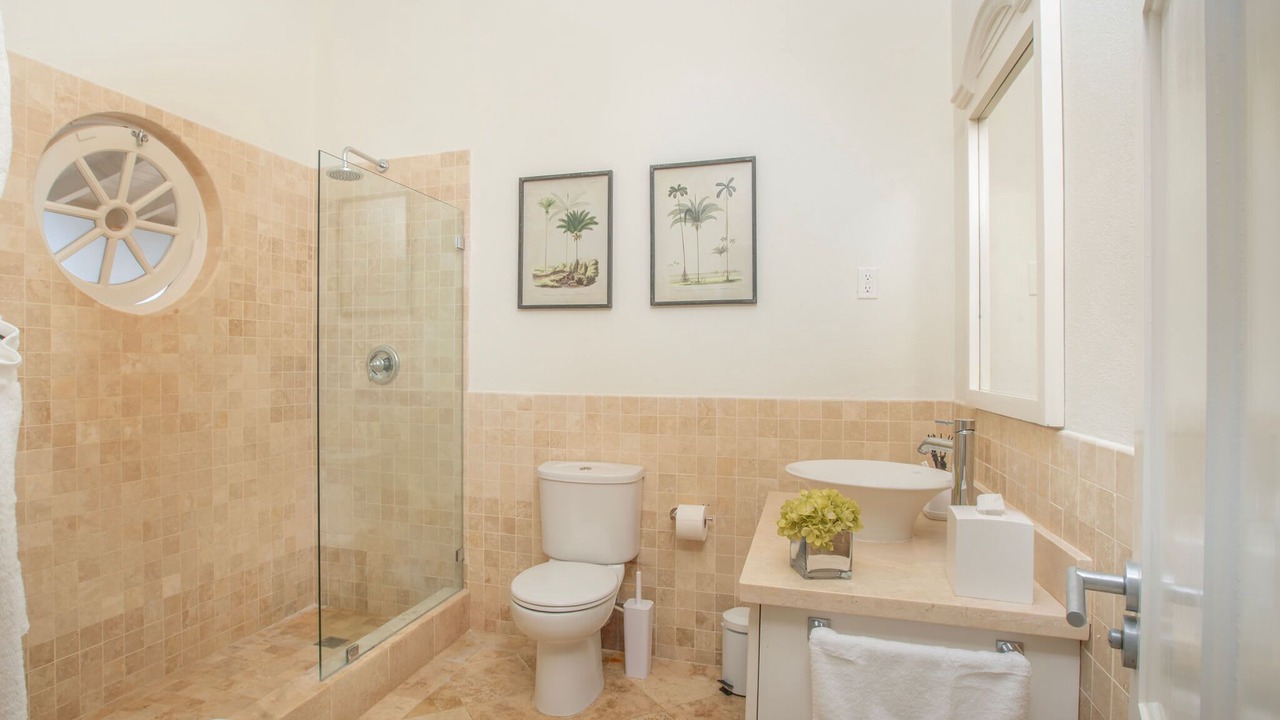 Photo of Bathroom in Lower Carlton