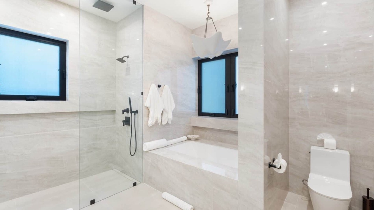 Photo of Bathroom in Reeds Bay