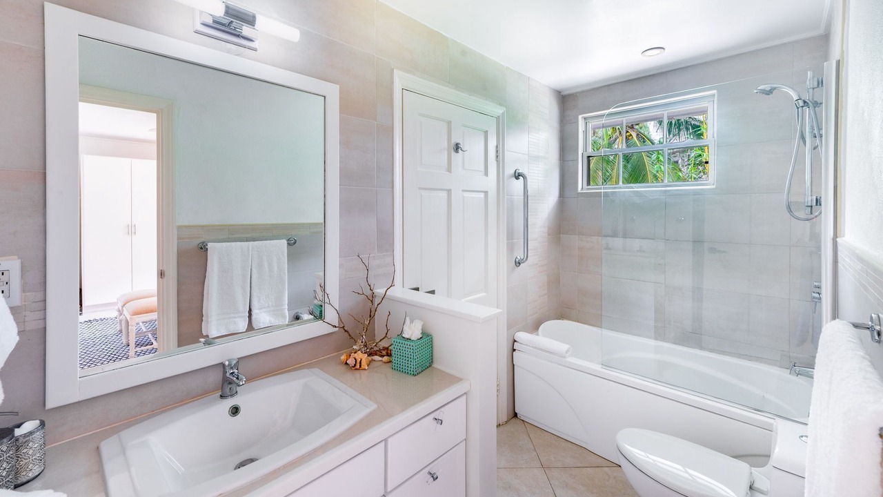 Photo of Bathroom in Bagatelle Terrace
