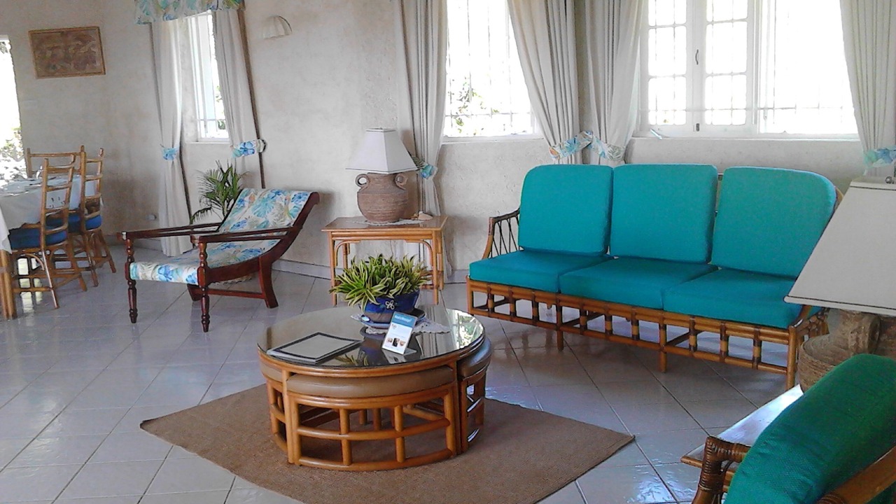 Photo of Livingroom in Checker Hall