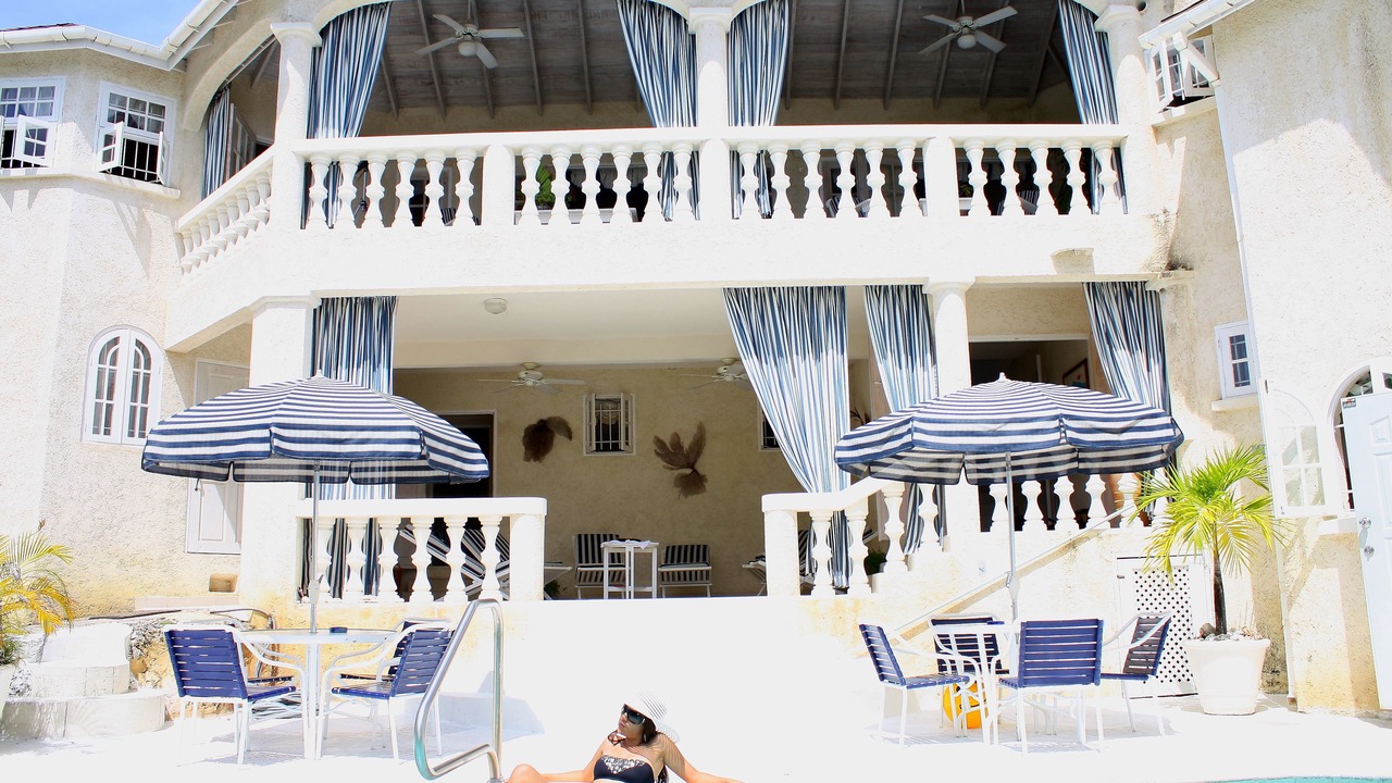 Photo of Outdoor in Checker Hall