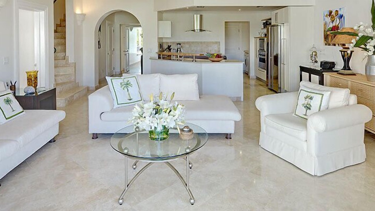 Photo of Livingroom in Schooner Bay