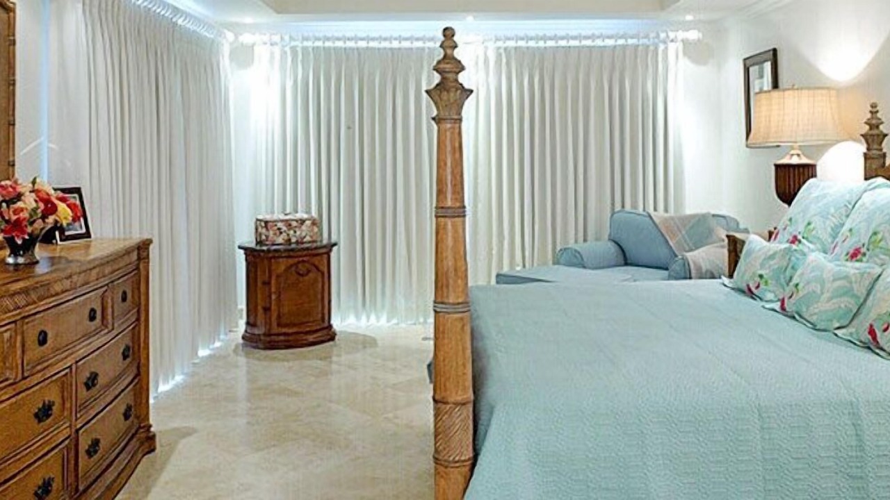 Photo of Bedroom in Schooner Bay