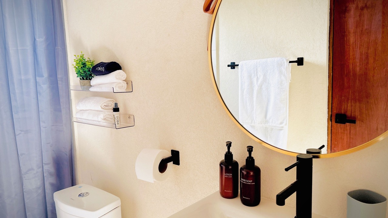 Photo of Bathroom in Rendezvous