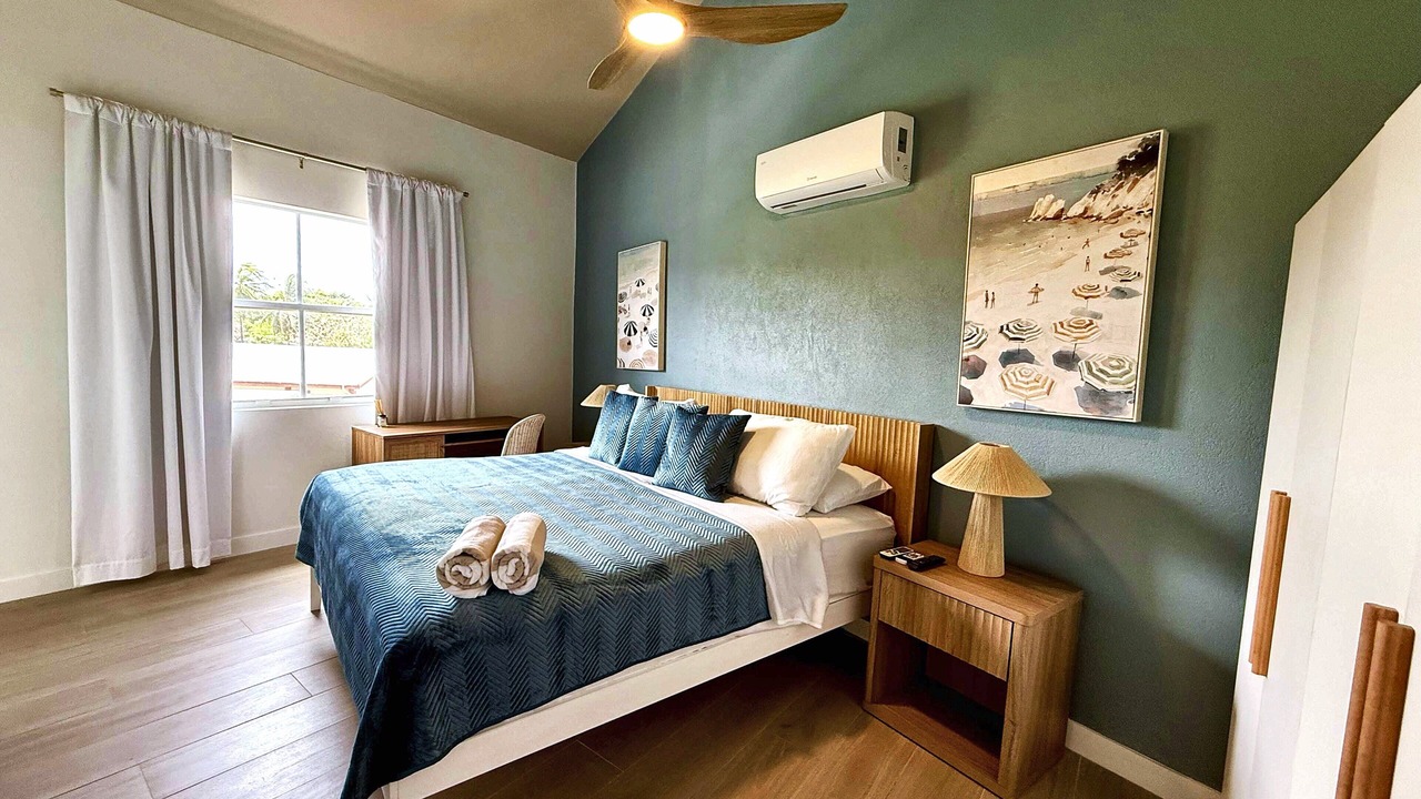 Photo of Bedroom in Weston