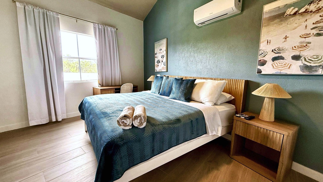 Photo of Bedroom in Weston